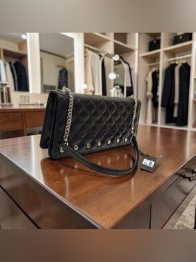 NWT luxury authentic rare minimalist classic St. John Black quilted bag